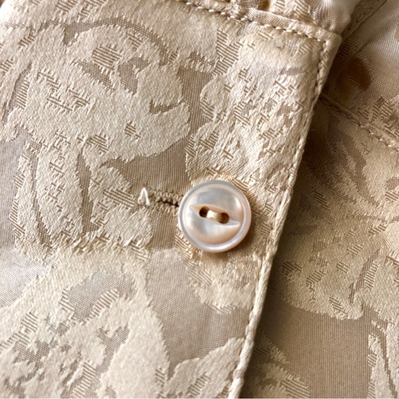 JONES NEW YORK Champagne Gold Rose Pattern Blouse - Women’s 12 - Picture 7 of 10